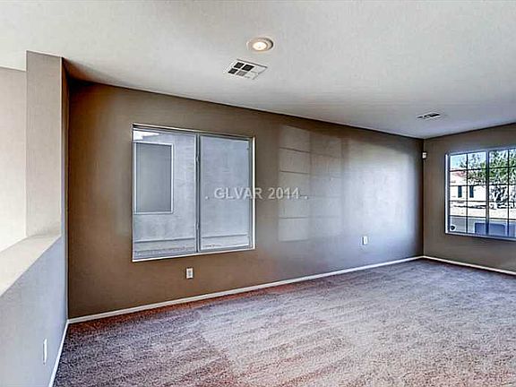4th image of 8545 Shady Pines Dr