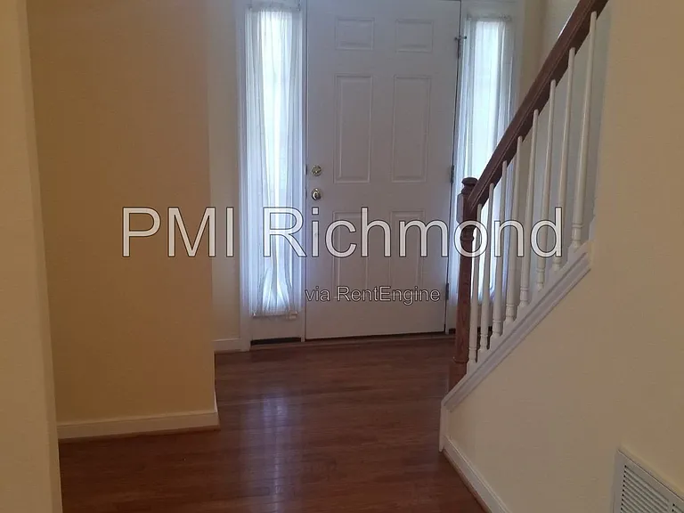 14636 Sailboat Cir — Photo 2