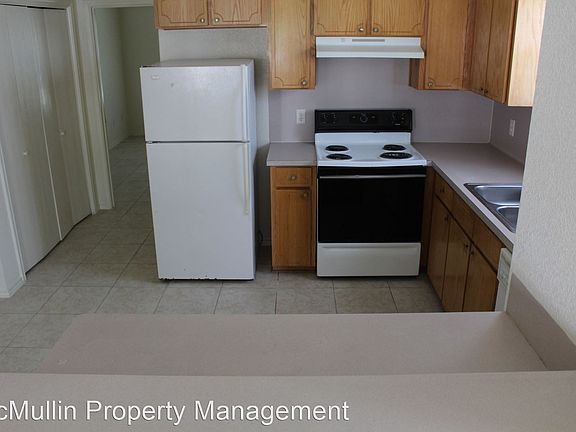 5th image of 4504 Mattie Dr APT D