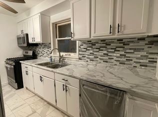 (Undisclosed Address), Chicago, IL 60628