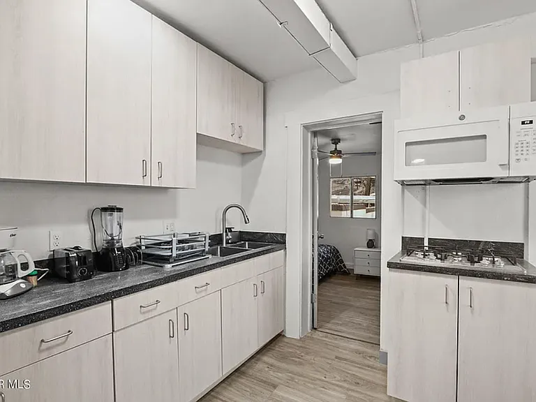 2105 Murchison Dr #2107-1/2 — Photo 10