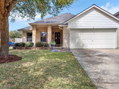 2920 Landing Edge Ln, Dickinson, TX, 77539