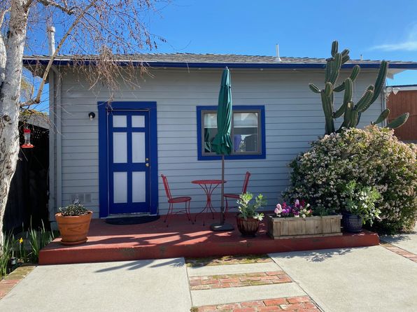 1536 Hester Ave