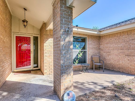 2nd image of 3310 Cedarhill Dr