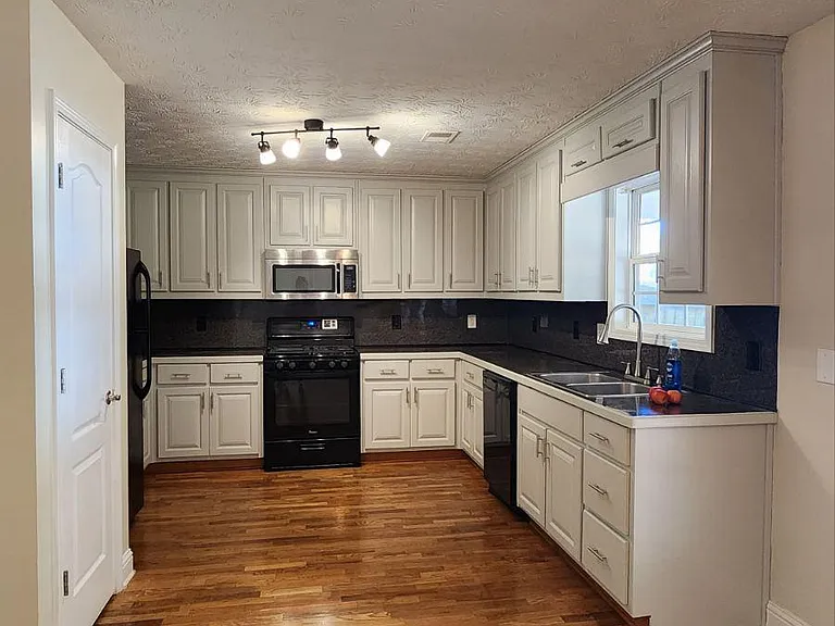 4120 Savannah Ridge Trce #1 — Photo 12