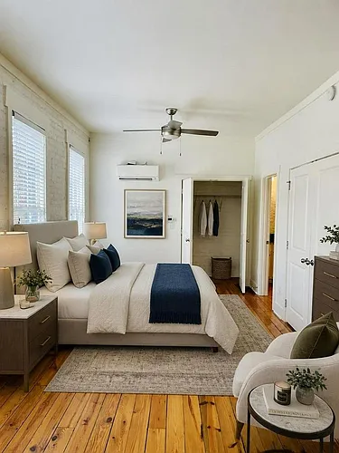 Floor plan 204