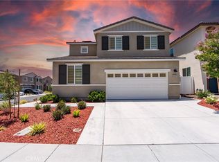 36469 Shine Dr, Winchester, CA 92596