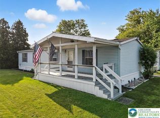 234 Juniper Xing E, Bath, PA 18014