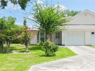 802 Eden Oaks Dr, Ponchatoula, LA 70454