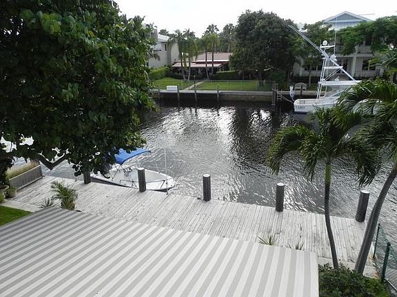 4th image of 716 Flamingo Dr