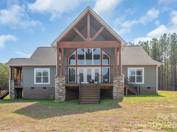 2695 Addison Rd, Lancaster, SC 29720