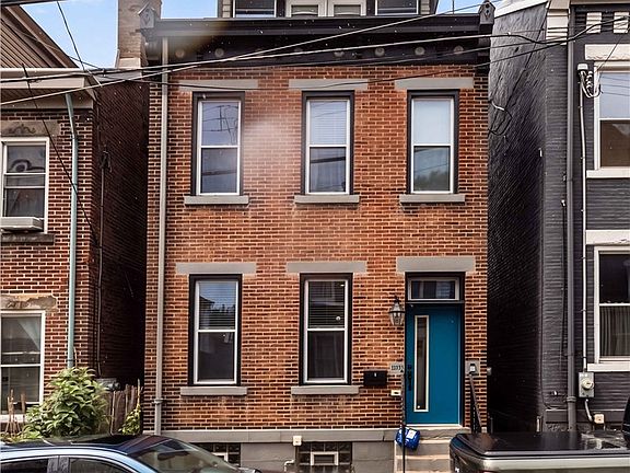 3rd image of 3949 Howley St