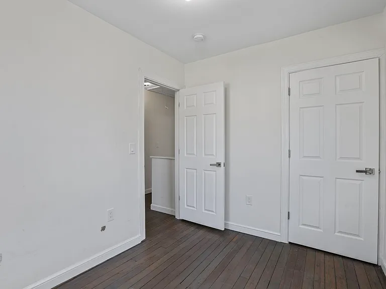 189 Avondale Ave — Photo 15