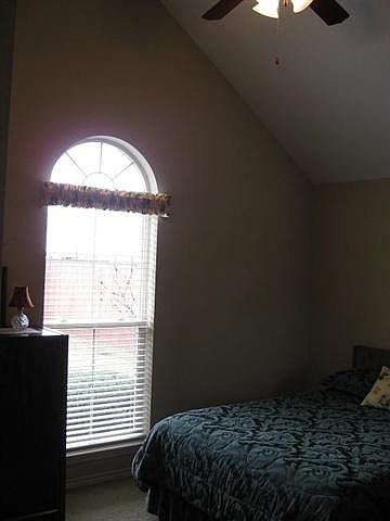 1st image of 2545 Sunflower Ln