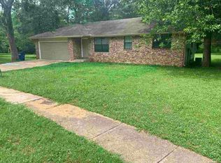 329 Cherry Ln, Mountain Home, AR 72653