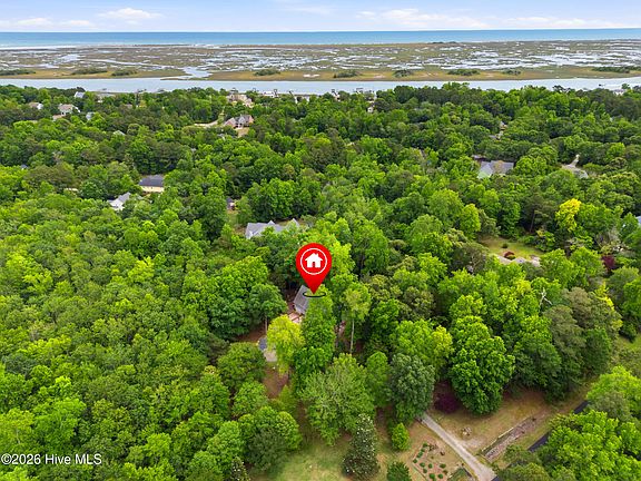 2nd image of 423 E Creekview Drive