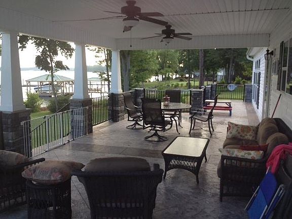 5th image of 5027 Fox Hollow Dr