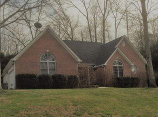 15 Hawthorn Pl, Norris, TN 37828