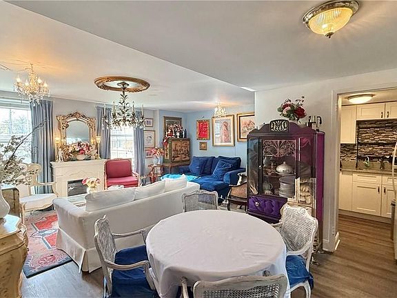 2nd image of 19101 Van Aken Blvd APT 219