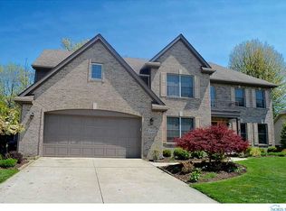 4404 Fleetwood Ln, Sylvania, OH 43560