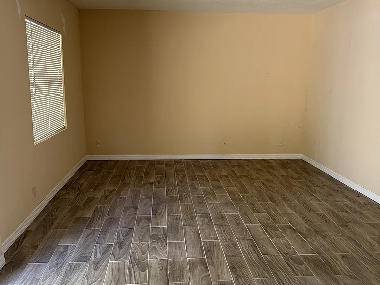 2236 Wolverton Ct — Photo 7