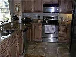 3rd image of 10700 Ravenna Way Unit 106