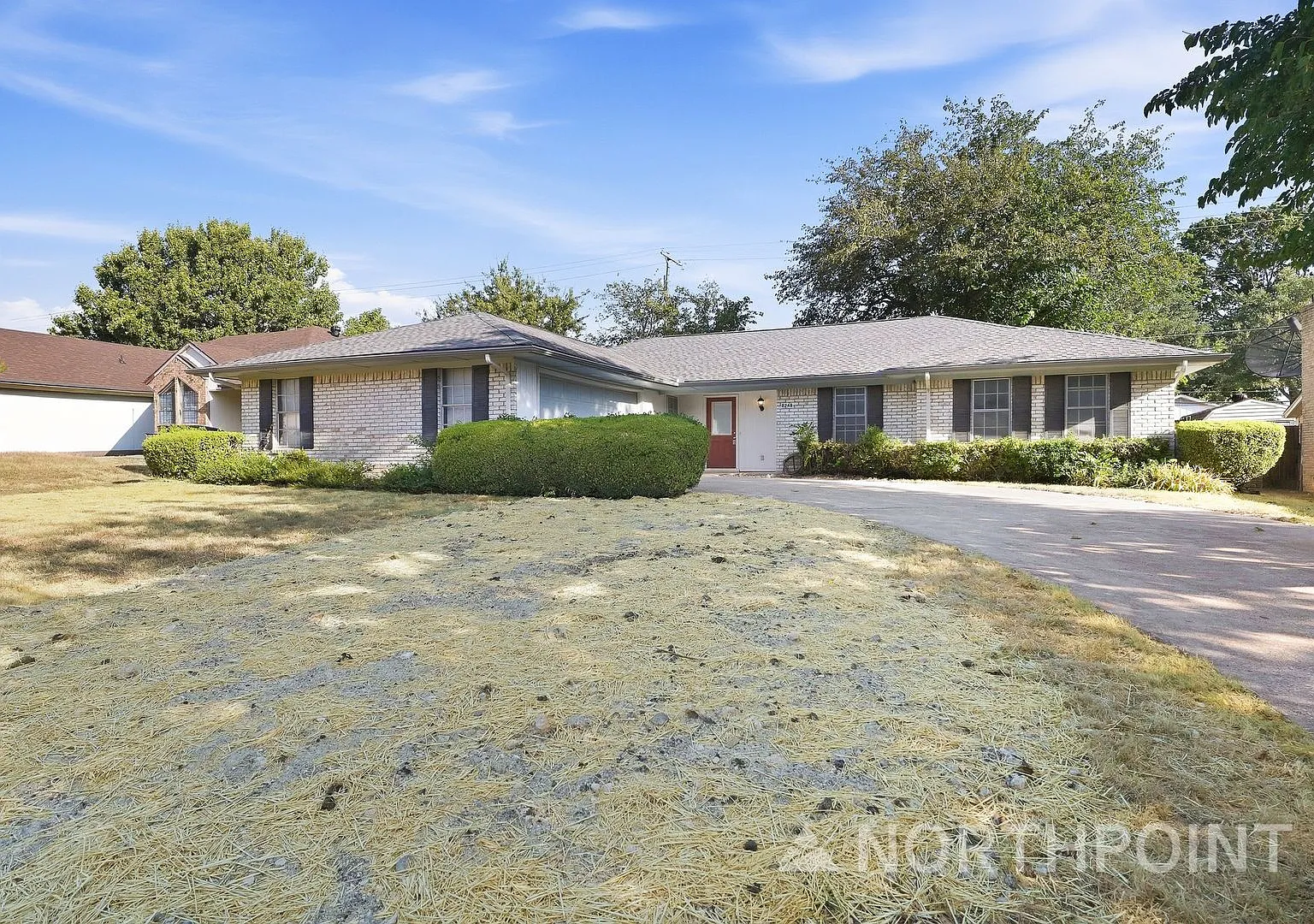 4-Bedroom, 2 Bath Single Family for Rent in Frisco, TX | Attached Garage & Modern Kitchen — Photo 2