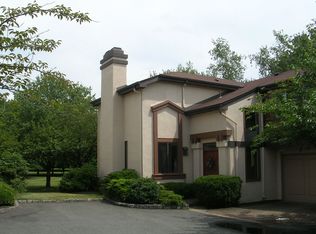 706 Sayre Dr, Princeton, NJ 08540