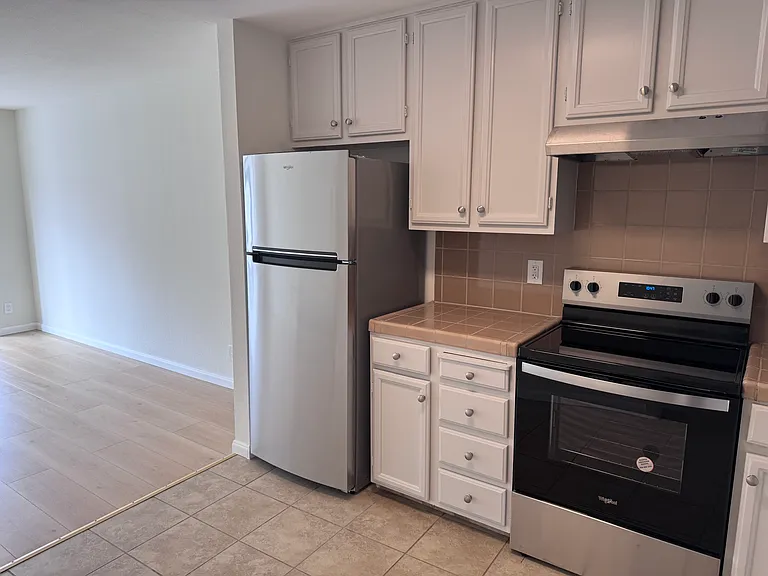 438 24th Ave #1 — Photo 4