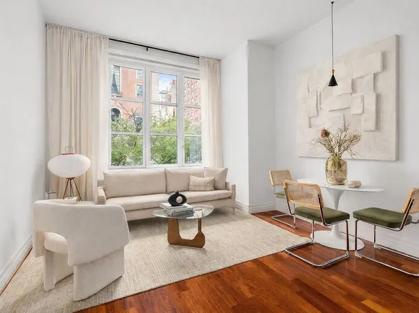 45 Park Ave APT 202, New York, NY 10016