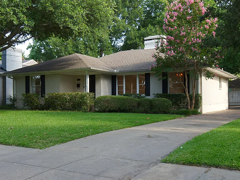 6232 Monticello Ave — Photo 1