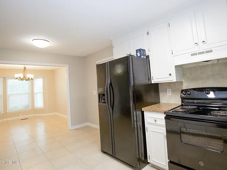 201 Sarason Pl — Photo 15