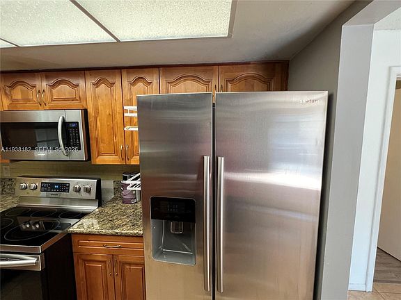 3rd image of 7521 W Sunrise Blvd APT A2