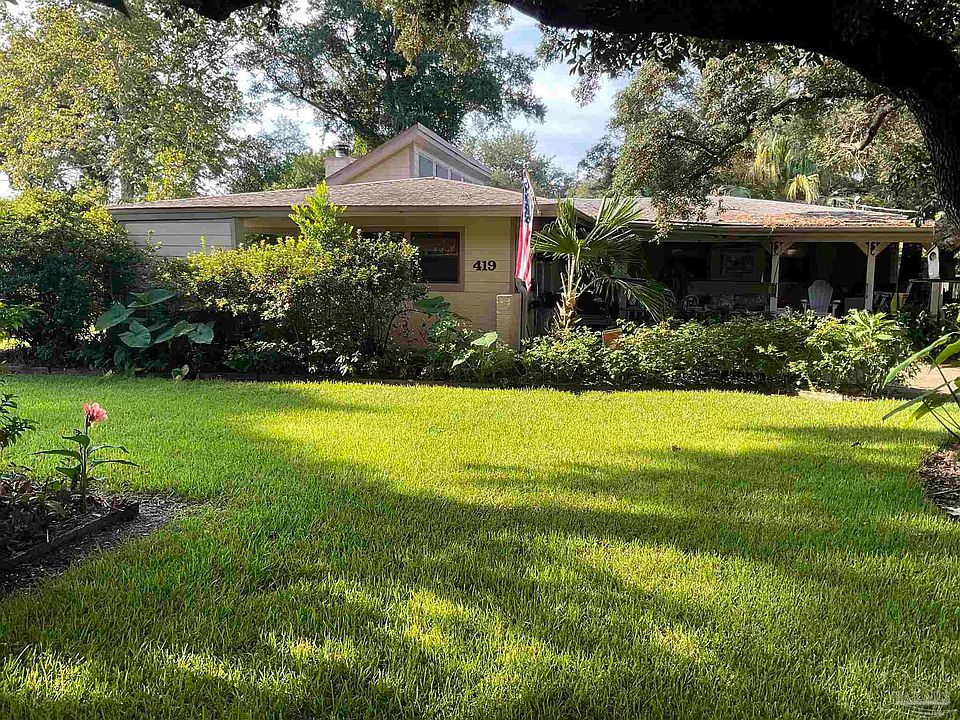 1st image of 419 Surrey Dr