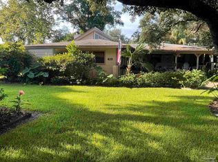 419 Surrey Dr, Gulf Breeze, FL 32561