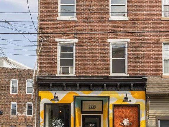 4th image of 2223 Frankford Ave