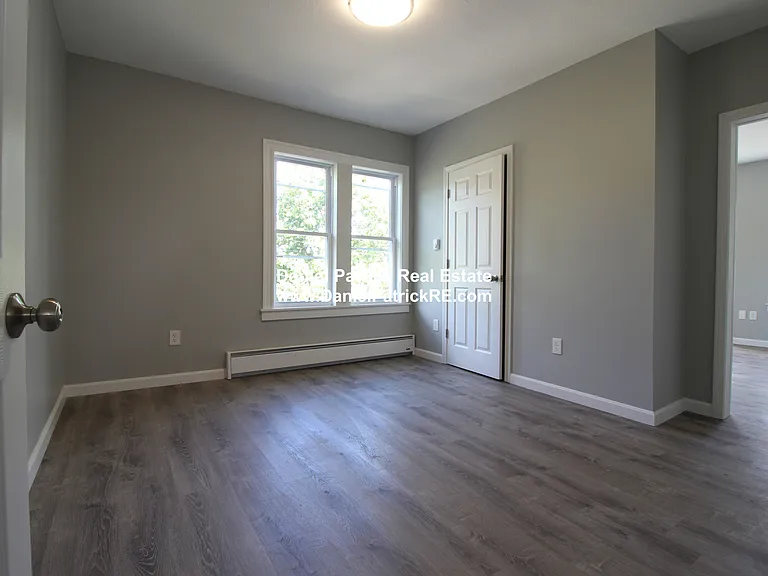125 Grove St #2 — Photo 4