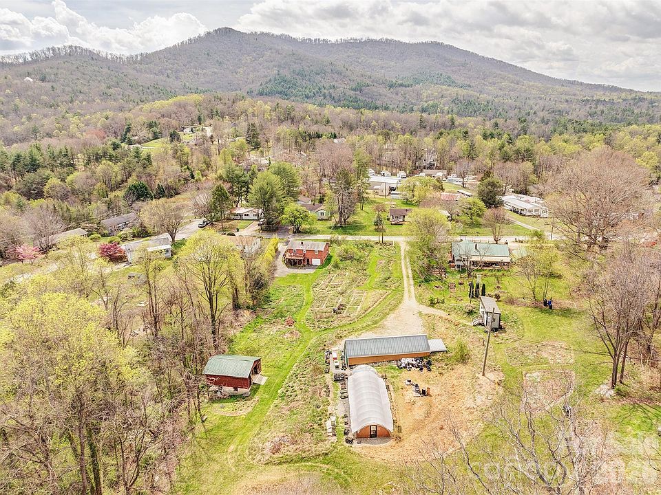 1st image of 437 Onteora Blvd