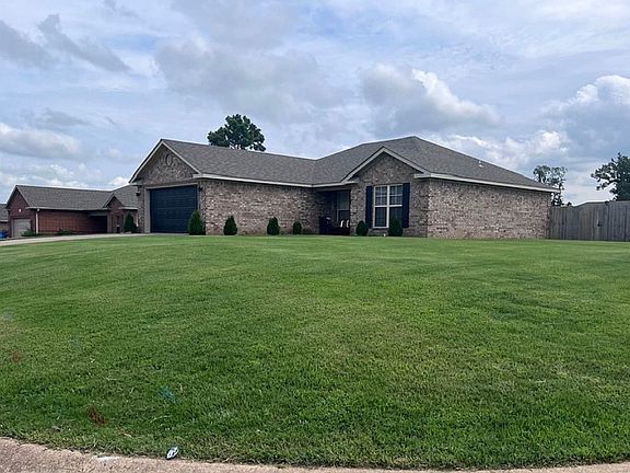 2nd image of 4741 Wildwood Ln
