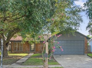 1548 Alison Dr, Gretna, LA 70056