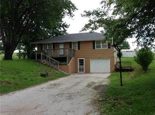 601 Valley Dr, Plattsburg, MO 64477