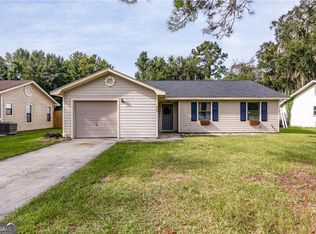 420 Sunnyside Dr, Saint Marys, GA 31558
