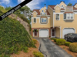 35 Village Ct, Malden, MA 02148