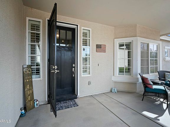 5th image of 28667 N HUNDLEY Heights