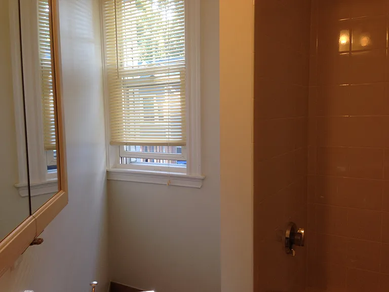 41 Central St #1 — Photo 6