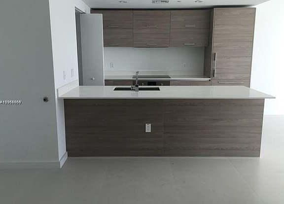 3rd image of 1300 S Miami Ave #4304