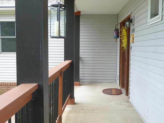 5th image of 10644 Aqua Ln