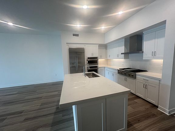 4th image of 2409 Rivington #2409