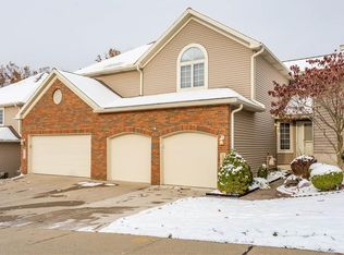 397 Ambleside Way, Amherst, OH 44001