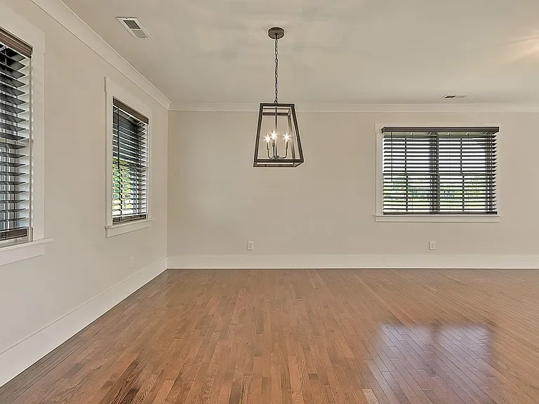 403 Silver Lake Rd — Photo 21